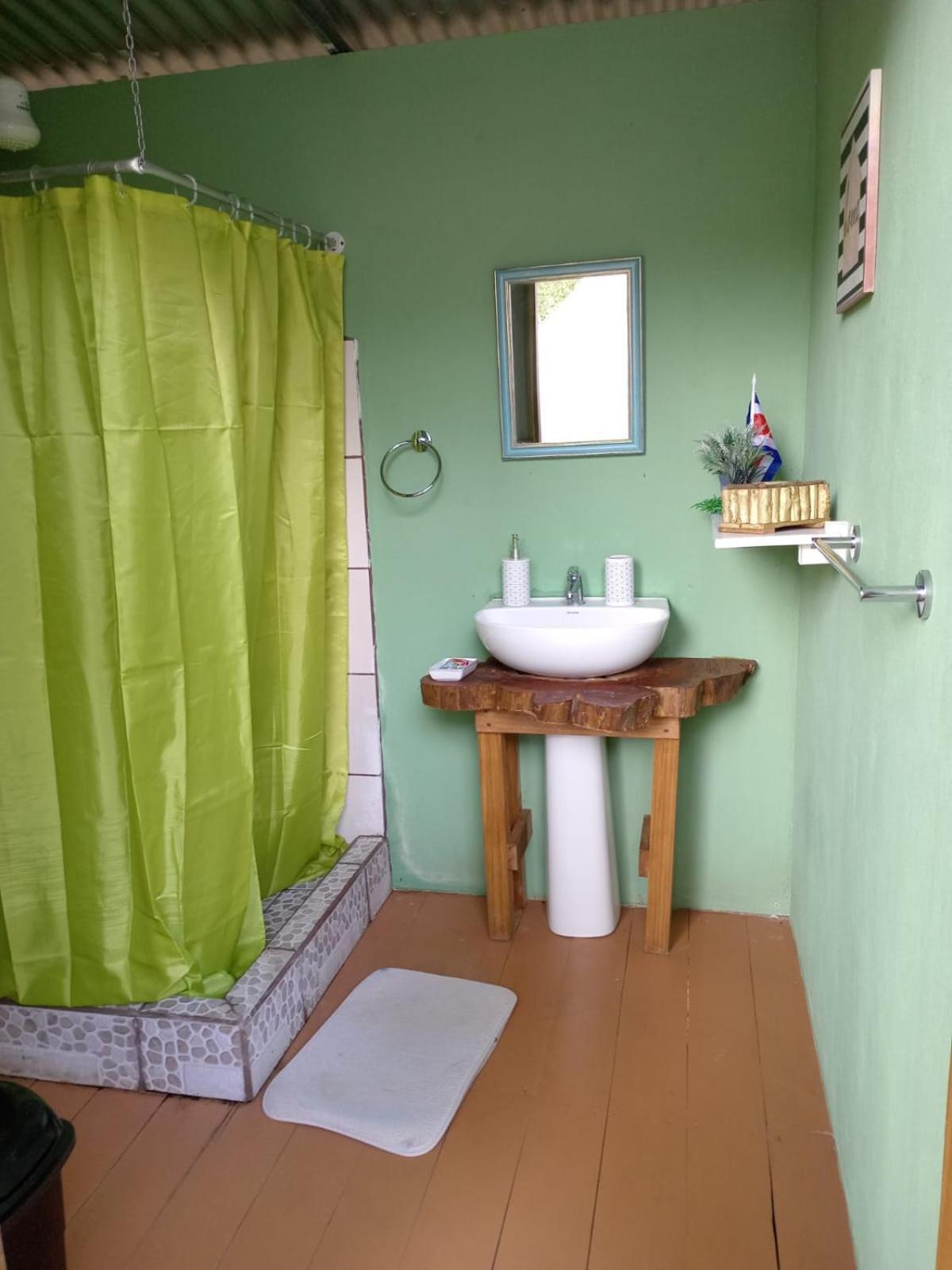Apartamento Glamping Naioth Guápiles Exterior foto